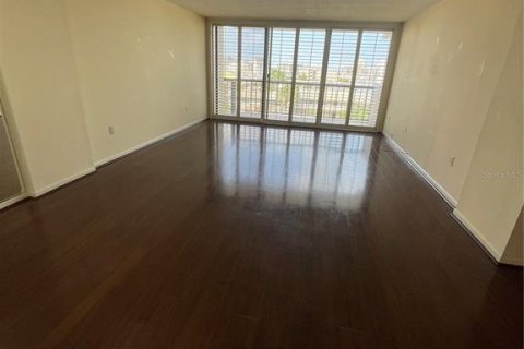 Copropriété à louer à Clearwater, Floride: 2 chambres, 115.2 m2 № 1881200 - photo 14