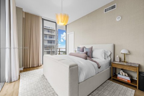 Condominio en venta en Miami, Florida, 3 dormitorios, 184.23 m2 № 2003729 - foto 10
