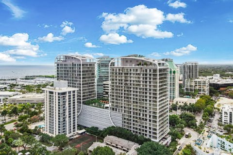 Condominio en venta en Miami, Florida, 3 dormitorios, 184.23 m2 № 2003729 - foto 25