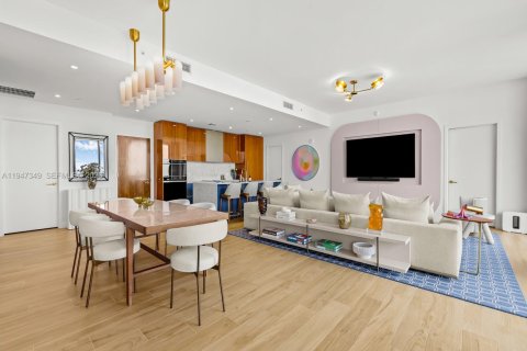 Condominio en venta en Miami, Florida, 3 dormitorios, 184.23 m2 № 2003729 - foto 20