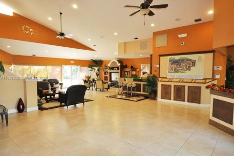 Copropriété à vendre à Tamarac, Floride: 1 chambre, 57.13 m2 № 2048944 - photo 28