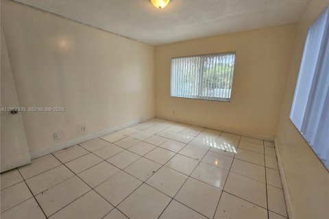Copropriété à vendre à Tamarac, Floride: 1 chambre, 57.13 m2 № 2048944 - photo 19