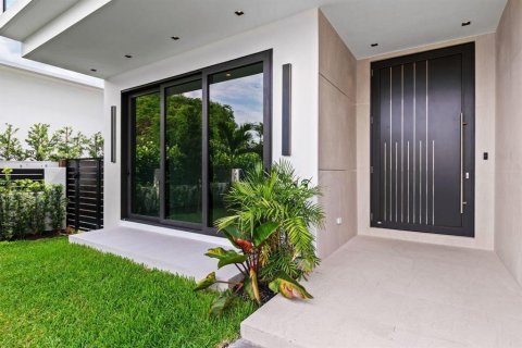 Villa ou maison à vendre à Fort Lauderdale, Floride: 4 chambres, 436.08 m2 № 2328724 - photo 3