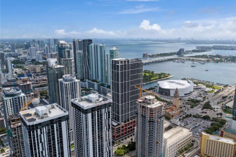 Condominio en alquiler en Miami, Florida, 1 dormitorio, 54.63 m2 № 2059861 - foto 25