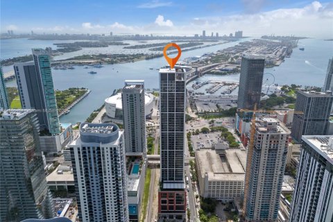 Condominio en alquiler en Miami, Florida, 1 dormitorio, 54.63 m2 № 2059861 - foto 24