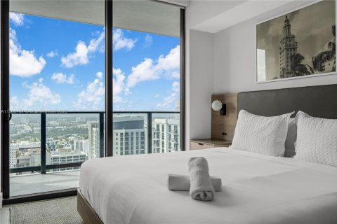 Condominio en alquiler en Miami, Florida, 1 dormitorio, 54.63 m2 № 2059861 - foto 14