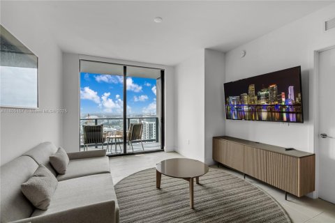 Condominio en alquiler en Miami, Florida, 1 dormitorio, 54.63 m2 № 2059861 - foto 4