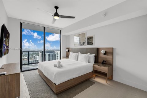 Condominio en alquiler en Miami, Florida, 1 dormitorio, 54.63 m2 № 2059861 - foto 10