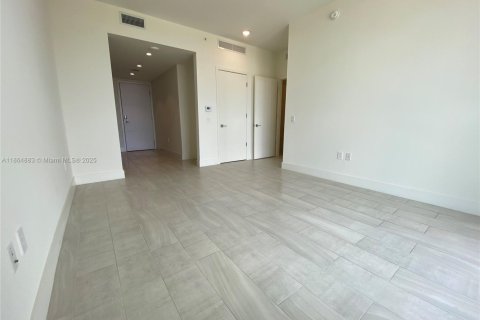 Condominio en alquiler en Sunrise, Florida, 1 dormitorio, 47.66 m2 № 1979254 - foto 10