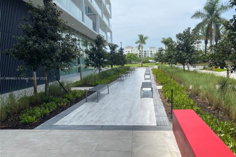 Condominio en alquiler en Sunrise, Florida, 1 dormitorio, 47.66 m2 № 1979254 - foto 17