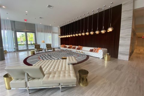 Condominio en alquiler en Sunrise, Florida, 1 dormitorio, 47.66 m2 № 1979254 - foto 19