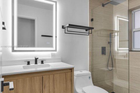 Villa ou maison à vendre à Pompano Beach, Floride: 2 chambres, 92.07 m2 № 2007269 - photo 15