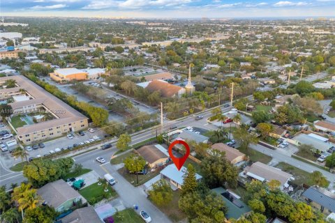 Villa ou maison à vendre à Pompano Beach, Floride: 2 chambres, 92.07 m2 № 2007269 - photo 21