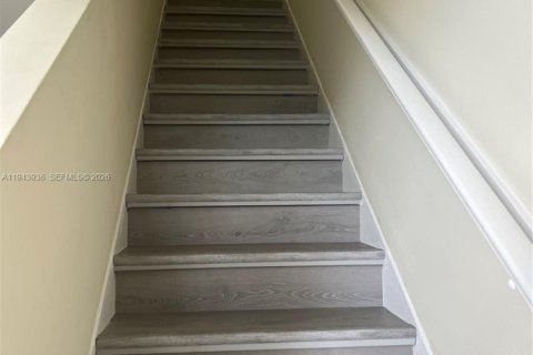 Condominio en venta en Miami, Florida, 2 dormitorios, 103.49 m2 № 2000834 - foto 8