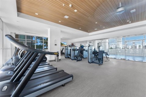 Condo in Sunny Isles Beach, Florida, 3 bedrooms № 2241641 - photo 29