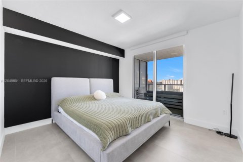 Condo in Sunny Isles Beach, Florida, 3 bedrooms № 2241641 - photo 15