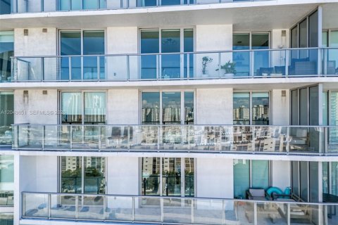 Condo in Sunny Isles Beach, Florida, 3 bedrooms № 2241641 - photo 20