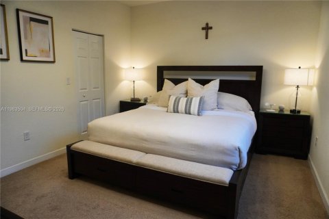 Купить таунхаус в Хайалиа, Флорида 3 спальни, 154.96м2, № 2048542 - фото 8