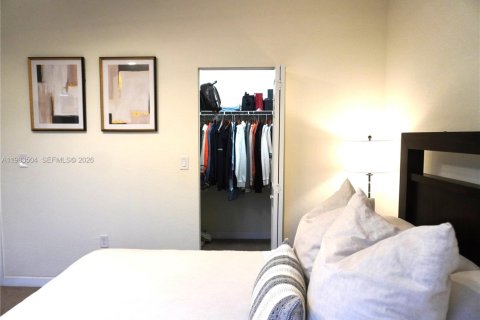 Купить таунхаус в Хайалиа, Флорида 3 спальни, 154.96м2, № 2048542 - фото 7