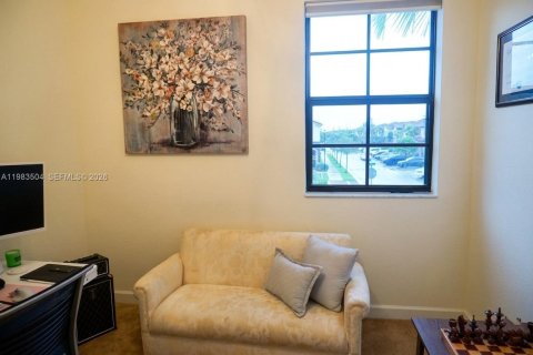 Купить таунхаус в Хайалиа, Флорида 3 спальни, 154.96м2, № 2048542 - фото 30