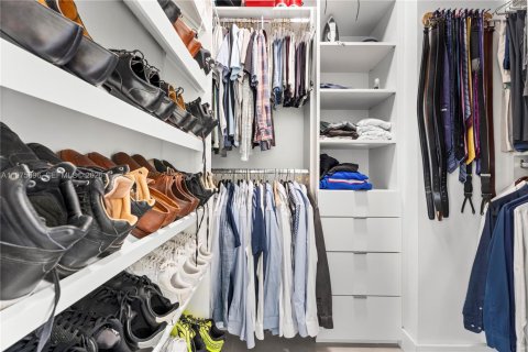 Copropriété à vendre à Miami Beach, Floride: 2 chambres, 100.15 m2 № 2041951 - photo 15