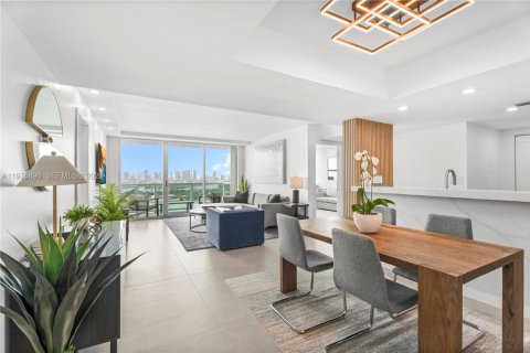Copropriété à vendre à Miami Beach, Floride: 2 chambres, 100.15 m2 № 2041951 - photo 8