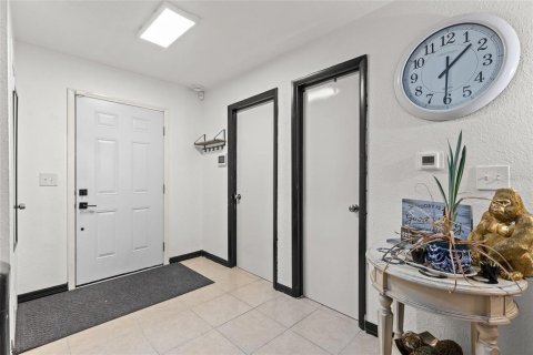 Villa ou maison à vendre à Casselberry, Floride: 3 chambres, 186.92 m2 № 2400145 - photo 9