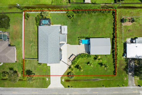 Casa en venta en St. Lucie, Florida, 3 dormitorios, 161.56 m2 № 2387057 - foto 2