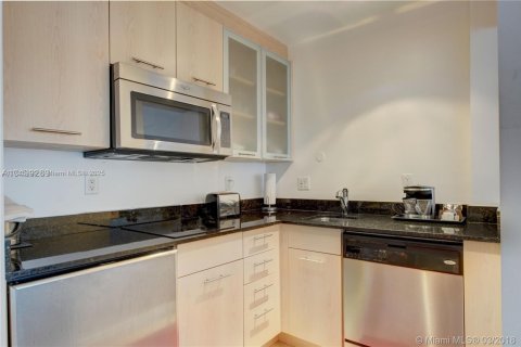 Condominio en venta en Fort Lauderdale, Florida, 1 dormitorio, 57.32 m2 № 1862984 - foto 6