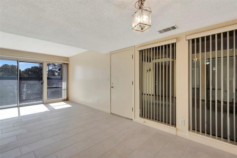 Copropriété à vendre à Palm Coast, Floride: 2 chambres, 91.6 m2 № 1609422 - photo 15