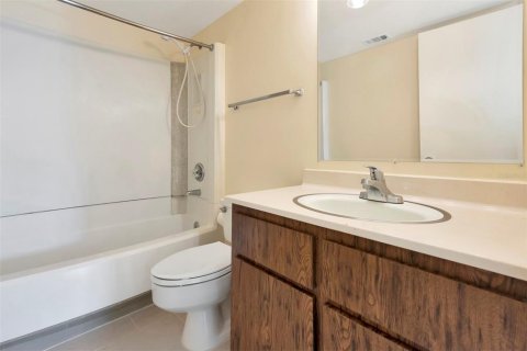 Copropriété à vendre à Palm Coast, Floride: 2 chambres, 91.6 m2 № 1609422 - photo 24