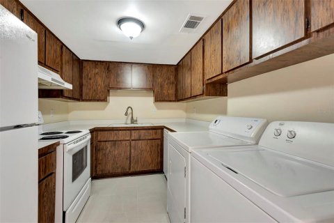 Copropriété à vendre à Palm Coast, Floride: 2 chambres, 91.6 m2 № 1609422 - photo 8