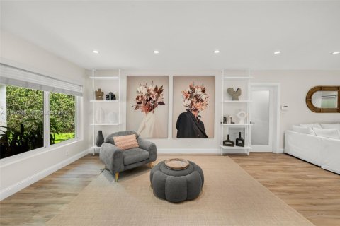 Villa ou maison à vendre à Miami Beach, Floride: 3 chambres, 187.38 m2 № 2029050 - photo 6