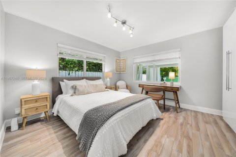 Villa ou maison à vendre à Miami Beach, Floride: 3 chambres, 187.38 m2 № 2029050 - photo 15