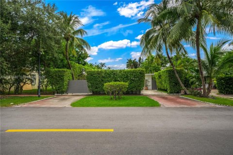 Villa ou maison à vendre à Miami Beach, Floride: 3 chambres, 187.38 m2 № 2029050 - photo 3