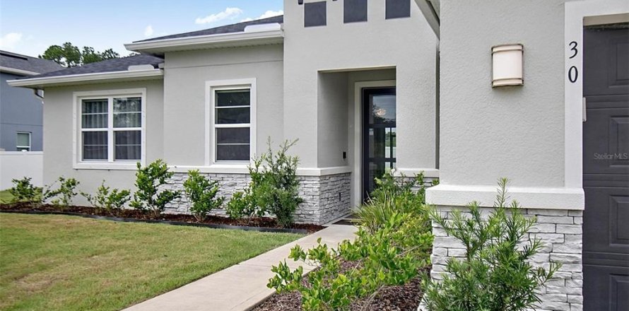 House in Palm Coast, Florida 4 bedrooms, 184.23 sq.m. № 2223477