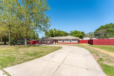 Villa ou maison à vendre à Ocala, Floride: 3 chambres, 208.1 m2 № 1581781 - photo 4