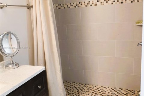 Condo in Homestead, Florida, 2 bedrooms  № 1954981 - photo 19