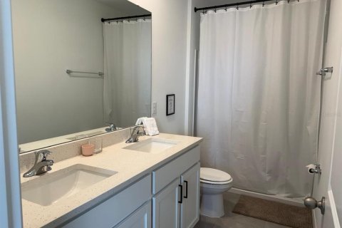 Townhouse in Apollo Beach, Florida 3 bedrooms, 158.12 sq.m. № 2398893 - photo 14