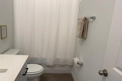 Townhouse in Apollo Beach, Florida 3 bedrooms, 158.12 sq.m. № 2398893 - photo 24