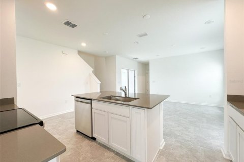 Villa ou maison à louer à Orlando, Floride: 3 chambres, 165.55 m2 № 2433347 - photo 18