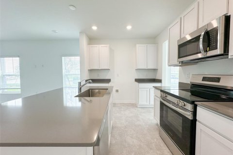 Villa ou maison à louer à Orlando, Floride: 3 chambres, 165.55 m2 № 2433347 - photo 16