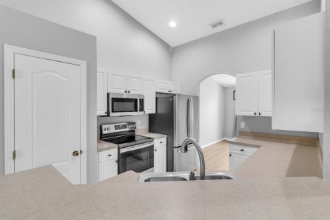 Casa en venta en Kissimmee, Florida, 3 dormitorios, 162.21 m2 № 1914776 - foto 17