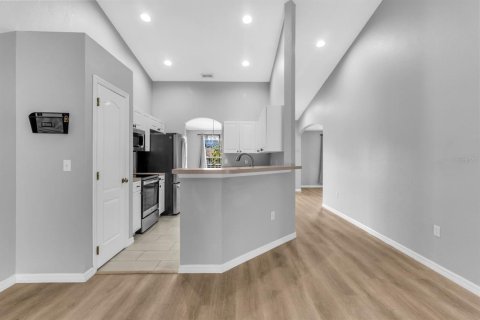 Casa en venta en Kissimmee, Florida, 3 dormitorios, 162.21 m2 № 1914776 - foto 18