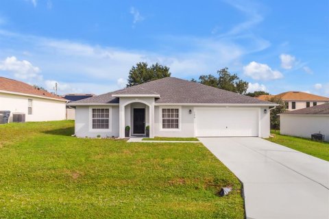 Casa en venta en Kissimmee, Florida, 3 dormitorios, 162.21 m2 № 1914776 - foto 3