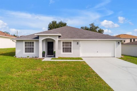 Casa en venta en Kissimmee, Florida, 3 dormitorios, 162.21 m2 № 1914776 - foto 1