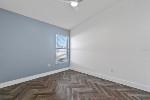 Casa en venta en Kissimmee, Florida, 3 dormitorios, 219.06 m2 № 1640048 - foto 25