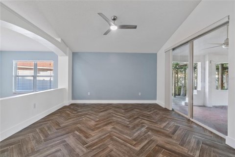 Casa en venta en Kissimmee, Florida, 3 dormitorios, 219.06 m2 № 1640048 - foto 13