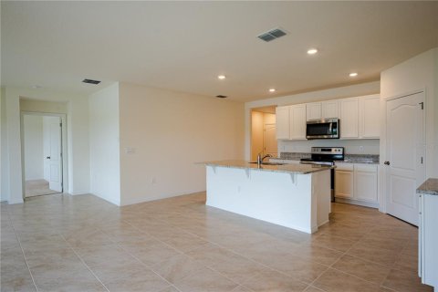 Casa en venta en Davenport, Florida, 4 dormitorios, 173.45 m2 № 2308077 - foto 7