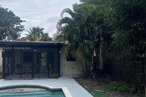Villa ou maison à louer à Fort Lauderdale, Floride: 3 chambres, 105.35 m2 № 2000696 - photo 25